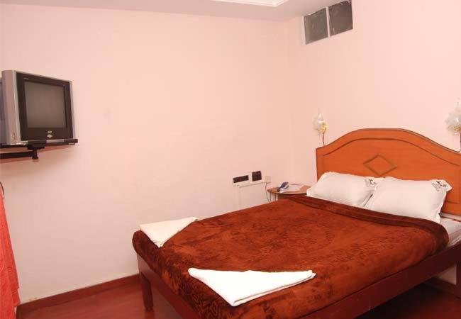 Gps Hotel Kodaikanal Ruang foto